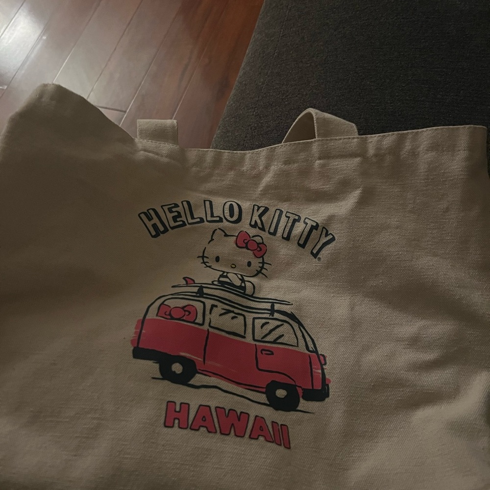 Hello kitty tote